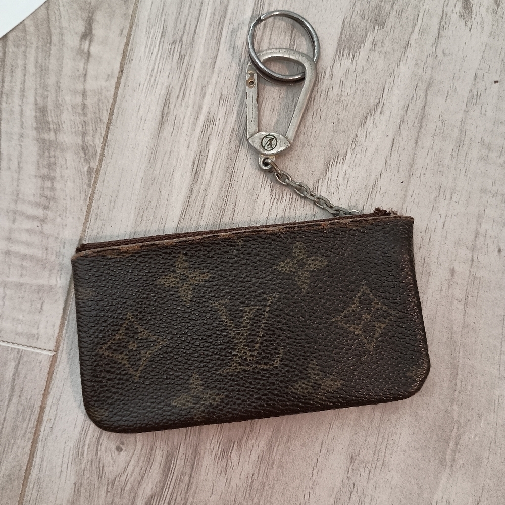 Authentic Louis Vuitton Vintage Monogram Card Coin Wallet Pouch